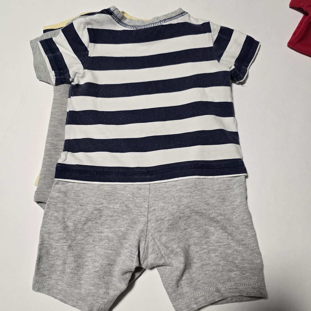 3-6 Months Assorted Baby Onesies Bundle - Picture 8 of 16